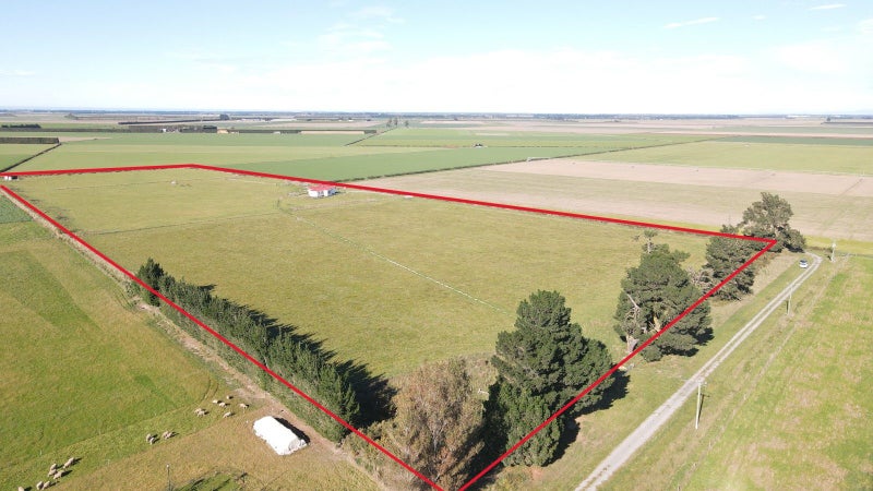 171 Wards Road, Chertsey, Ashburton - Carousel 1