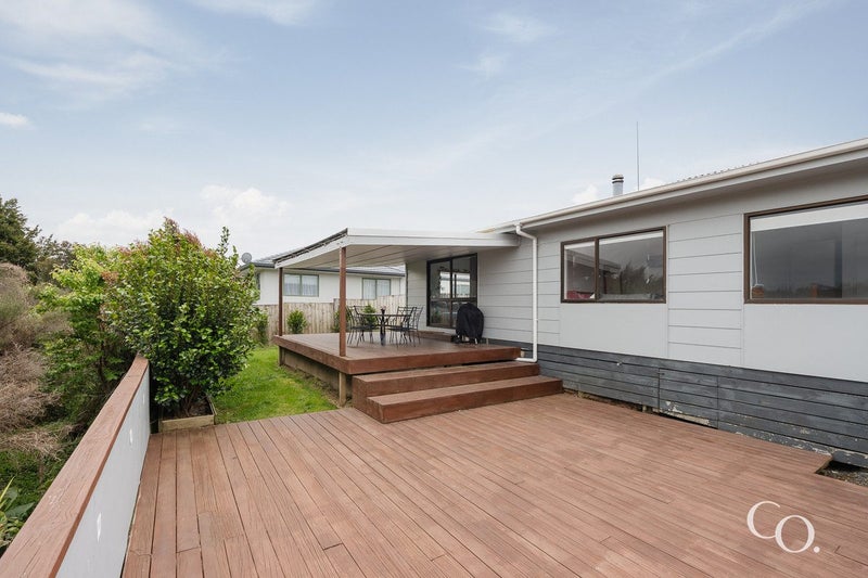 48B Humber Crescent, Gate Pa, Tauranga - Carousel 1