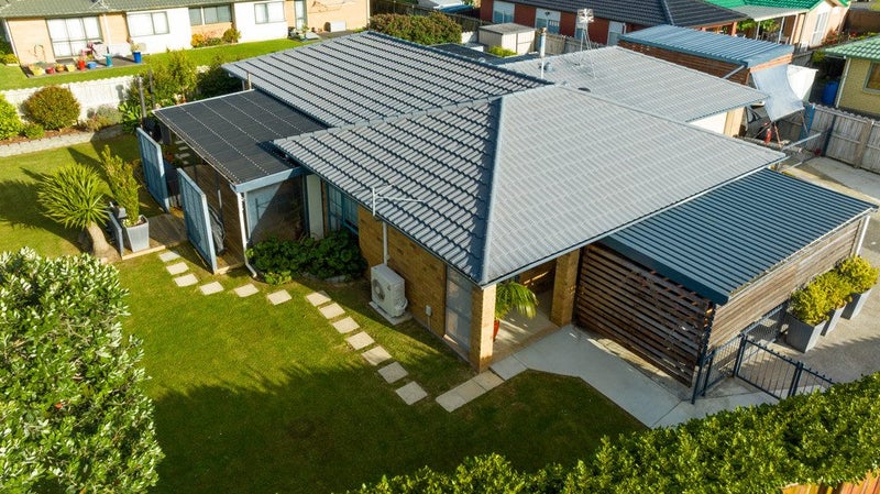 78 Medvale Avenue, Flat Bush, Auckland - Carousel 2