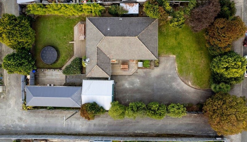 8 William Street, Richmond - Carousel 20