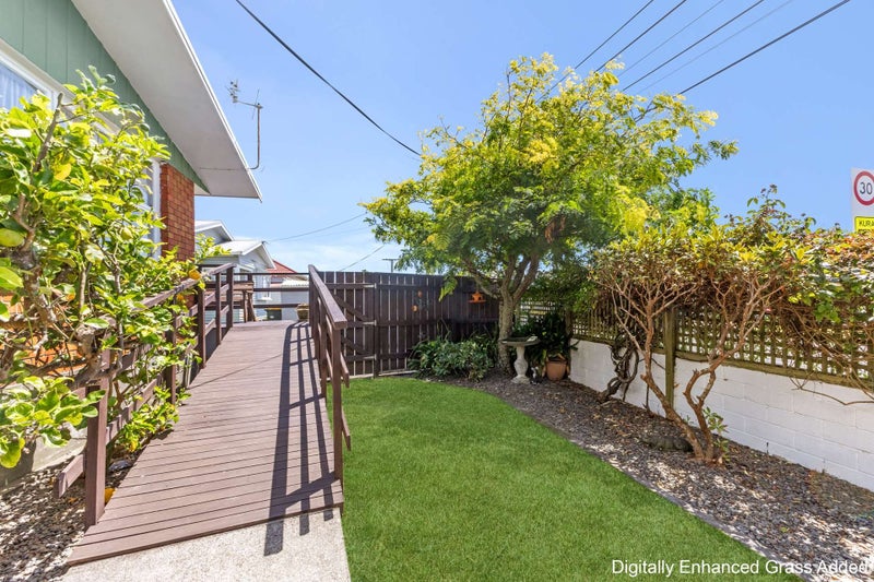 10 Vogel Street, Fitzroy, New Plymouth - Carousel 2