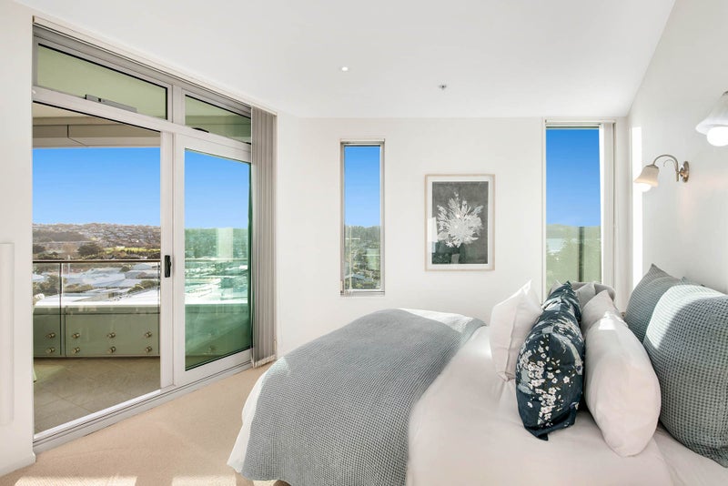 917/11 Tamariki Avenue, Orewa, Orewa - Carousel 17