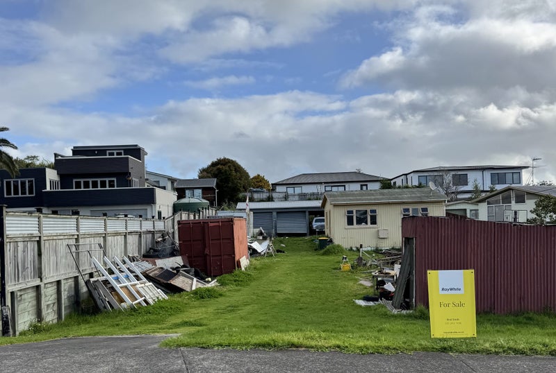 43 Beachlands Road, Beachlands, Auckland - Carousel 2