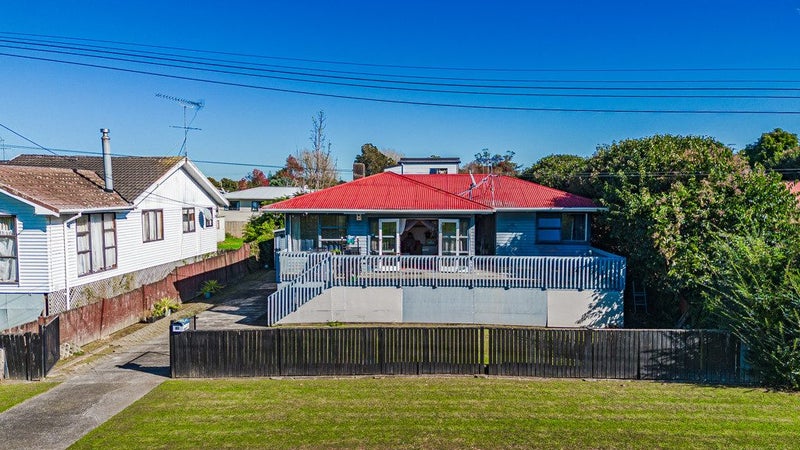 67 Smiths Avenue, Papakura, Papakura - Carousel 21