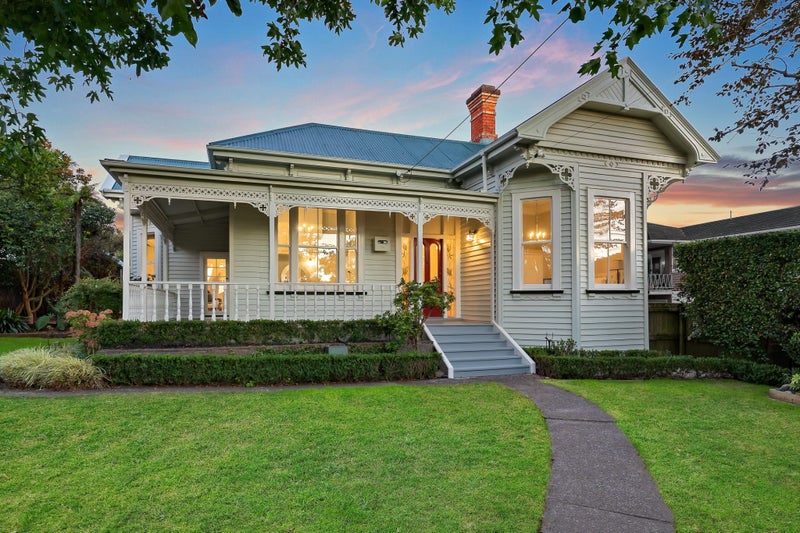 4 Kakariki Avenue, Mount Eden, Auckland - Carousel 1