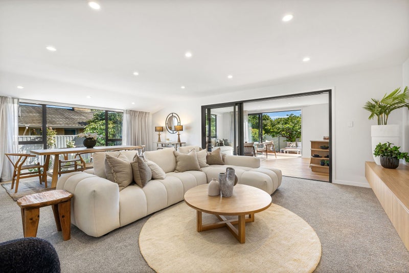 429 Avonhead Road, Avonhead, Christchurch - Carousel 1