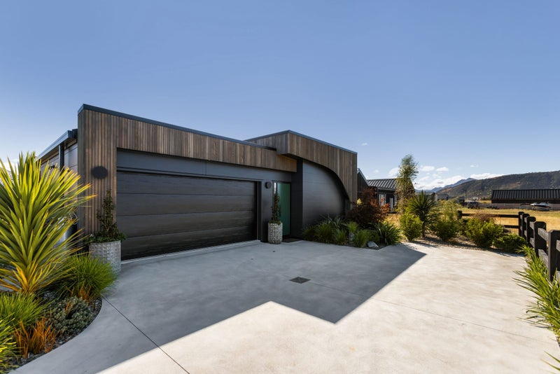 21A Deans Drive, Wānaka - Carousel 2
