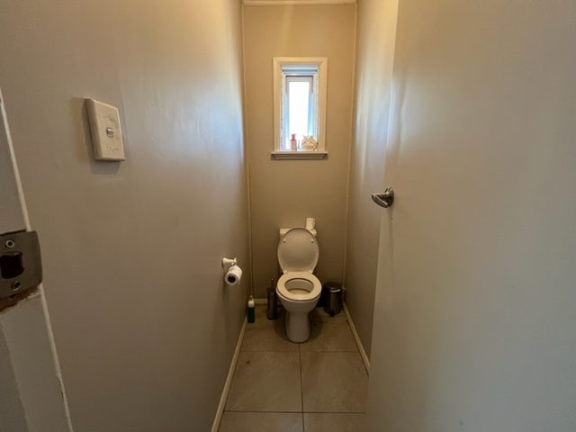 220 Clyde Street, Hamilton East, Hamilton - Carousel 11