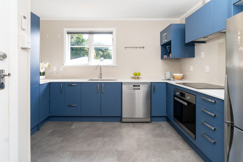 51 Middleton Road, Johnsonville, Wellington - Carousel 2