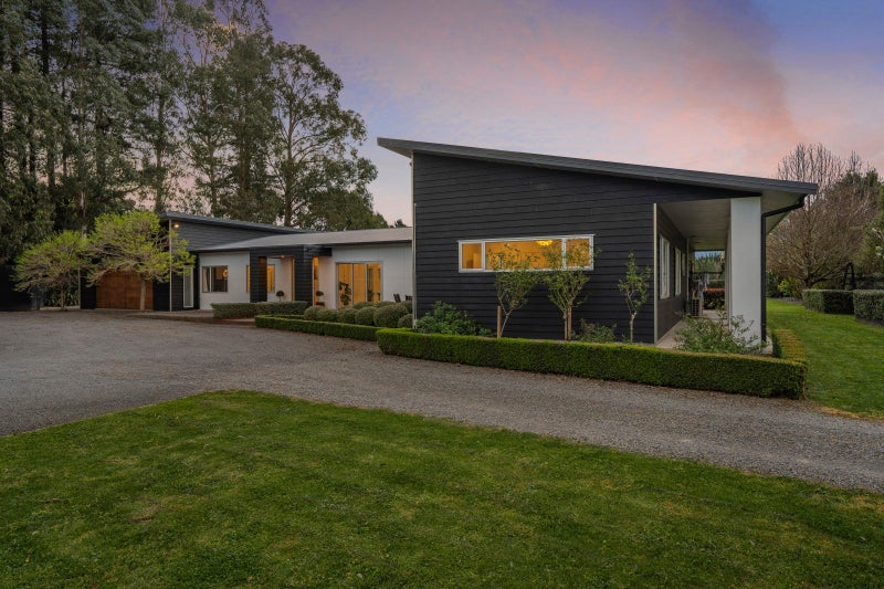 26 Cotter Street, Greytown - Carousel 2