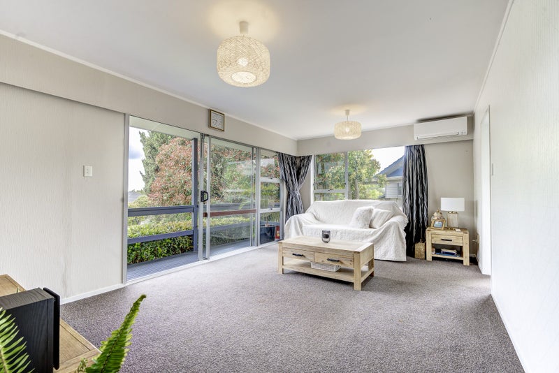 26 Camden Place, Pukete, Hamilton - Carousel 2