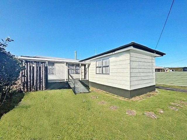 8 Rata Street, Wairakei, Taupo - Carousel 1