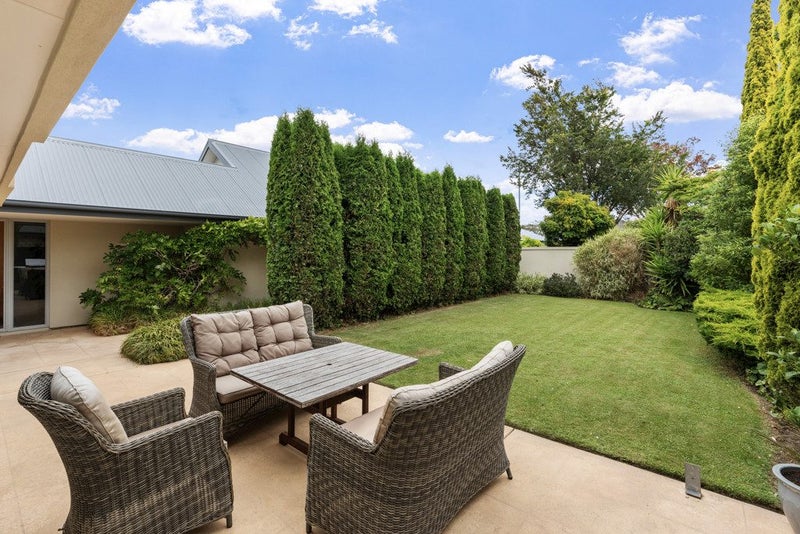 5 Elmslie Grove, Halswell, Christchurch - Carousel 2