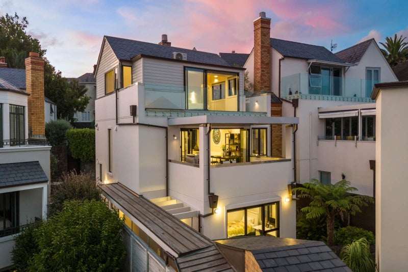 9/47 Shelly Beach Road, Ponsonby, Auckland - Carousel 1