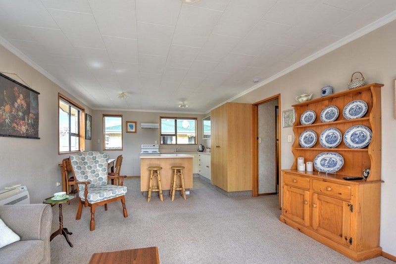 5B Grant Street, Gore, Gore - Carousel 2
