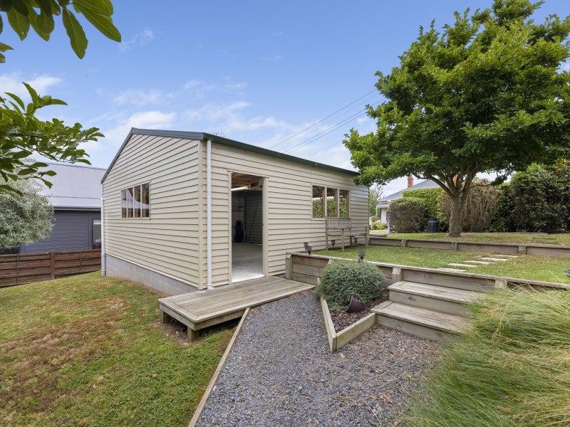 20 Mill Street, Sawyers Bay, Port Chalmers - Carousel 26