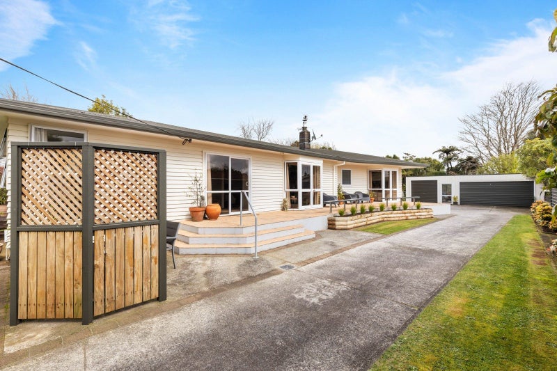 1276 Egmont Road, New Plymouth - Carousel 1