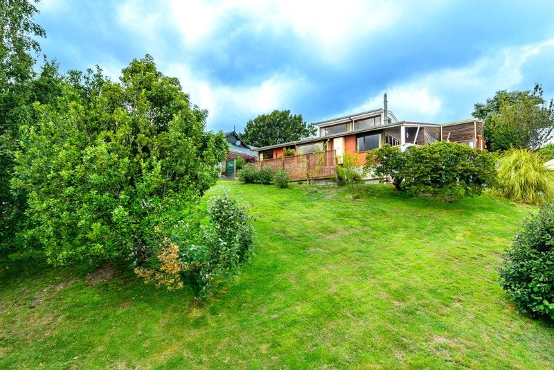 24 Ravensdale Rise, Westmorland, Christchurch - Carousel 2