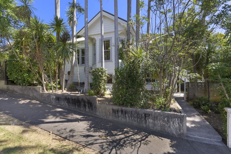 1/43 Crummer Road, Grey Lynn, Auckland - Carousel 2