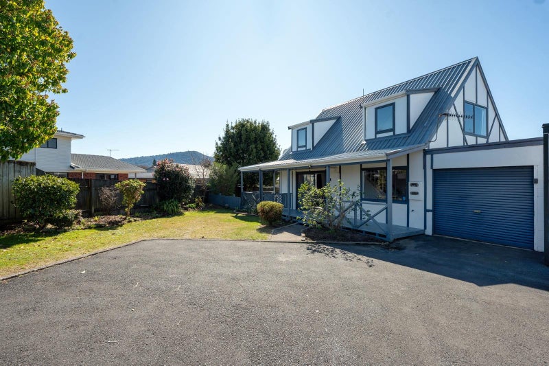 10B Amun Place, Pomare, Rotorua - Carousel 1