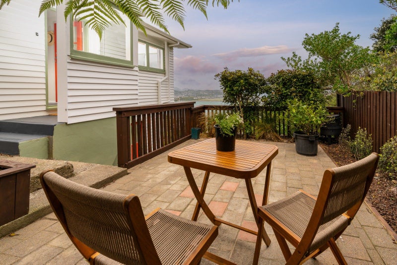 53 Marewa Road, Hataitai, Wellington - Carousel 1