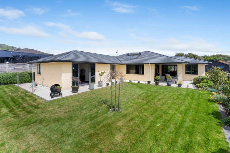 12 Morepork Drive, Waikanae, Waikanae - Carousel 1