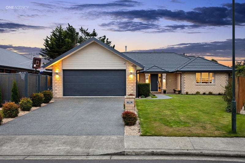 19 Franklin Drive, Rangiora, Rangiora - Carousel 1