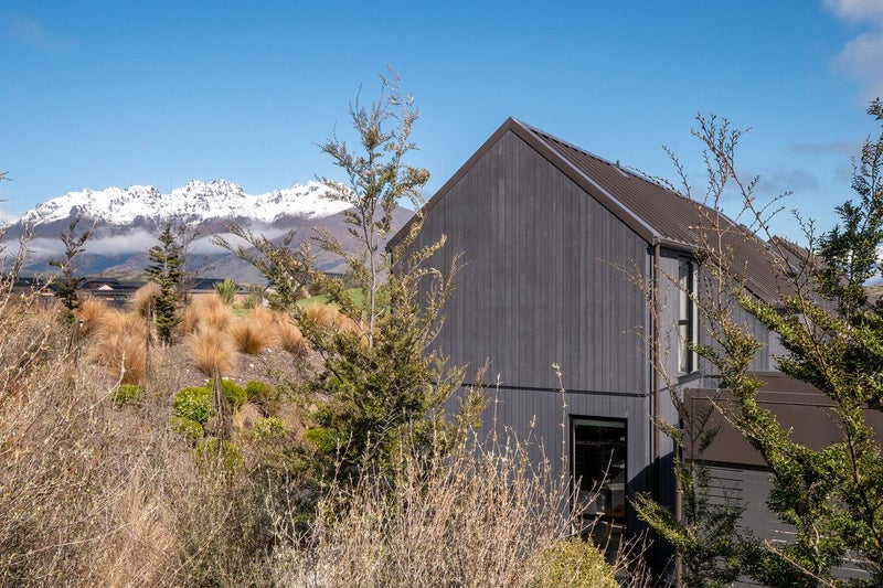 12 Elevator Lane, Jacks Point, Queenstown - Carousel 2