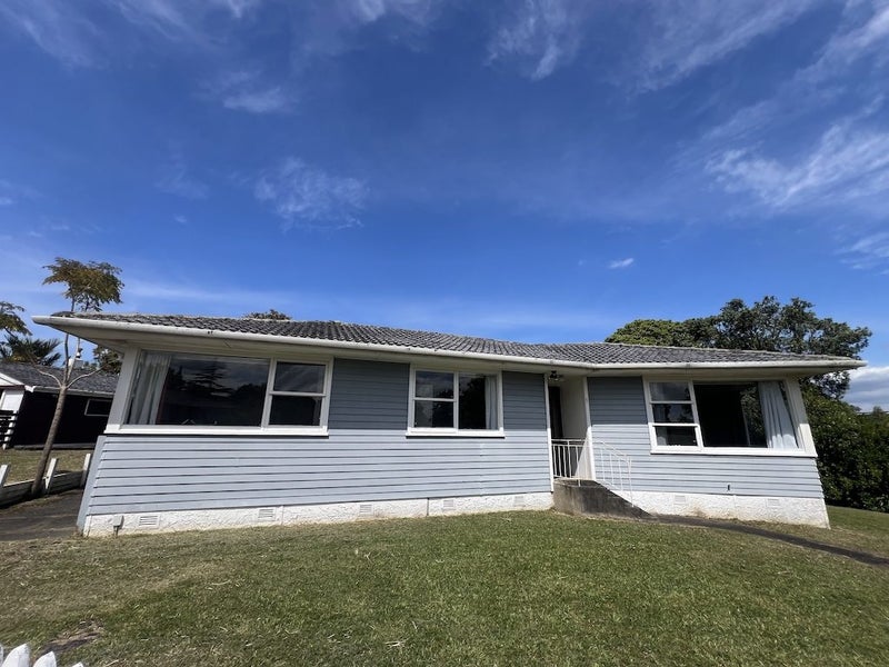1 Ngatoa Place, Glenfield, Auckland - Carousel 2