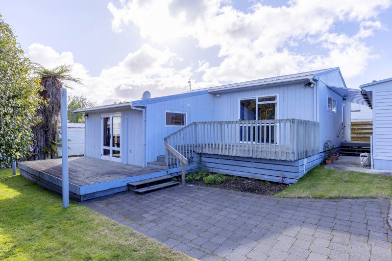 36 Hinemoa Avenue, Taupo, Taupo - Carousel 1
