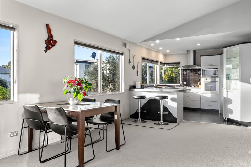 11B Riverton Road, Mount Maunganui - Carousel 1