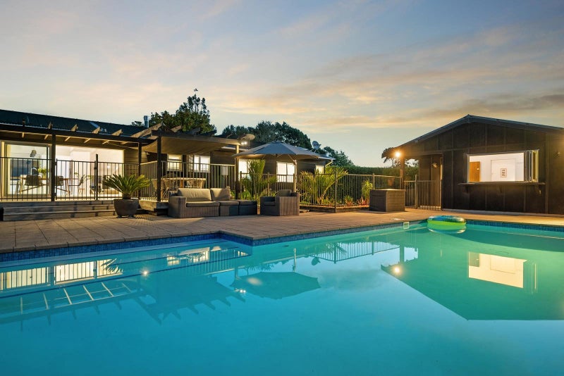 584 Ridge Road, Albany - Carousel 1