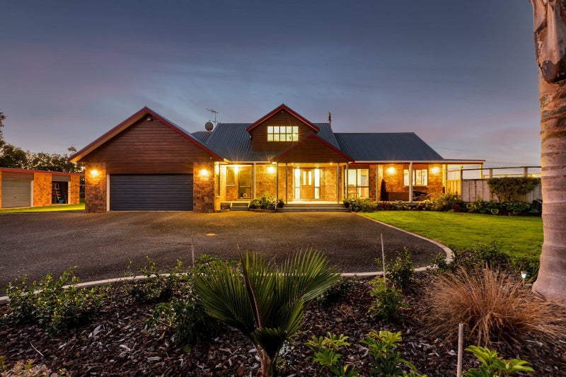 957 Main Road, ONAERO, WAITARA - Carousel 2