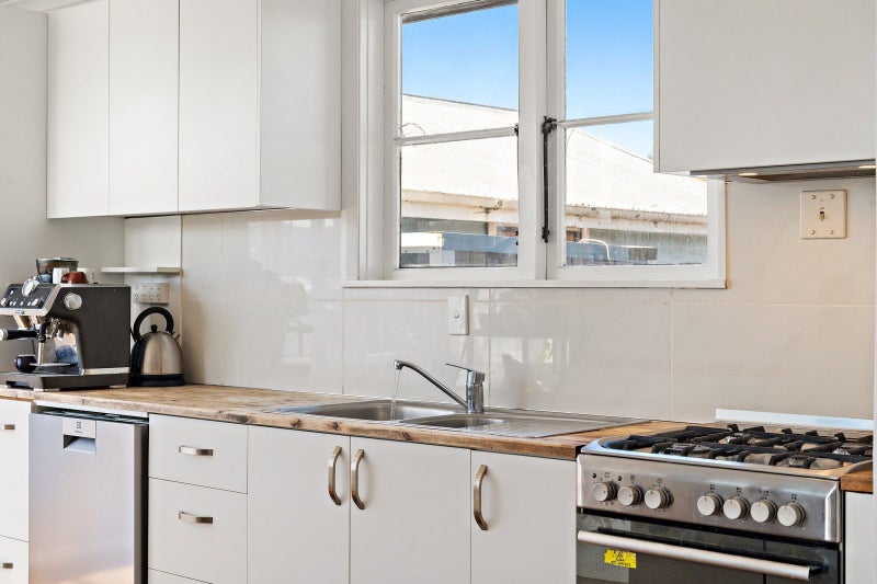 6 Costello Avenue, Mayfield, Blenheim - Carousel 2