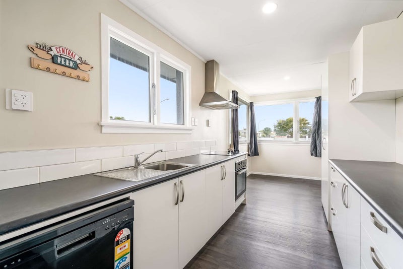 14 Waiau Crescent, Kingswell, Invercargill - Carousel 1