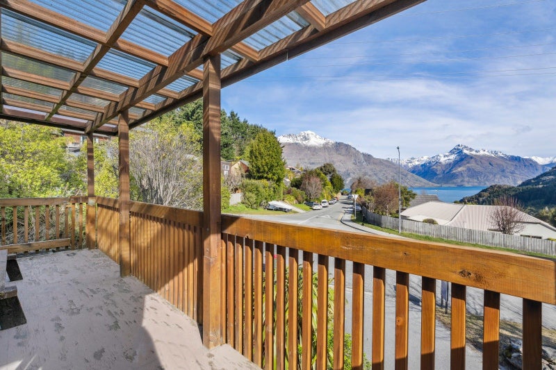 218 Fernhill Road, Sunshine Bay, Queenstown - Carousel 2