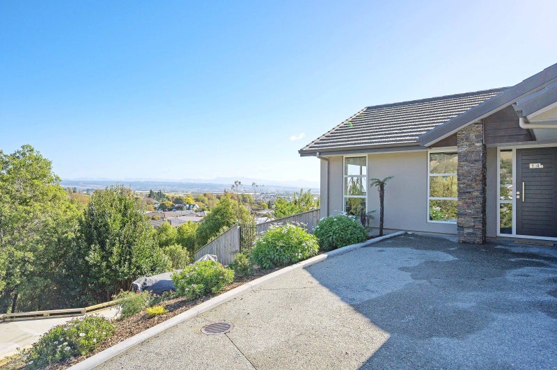 14A Win Place, Richmond - Carousel 18