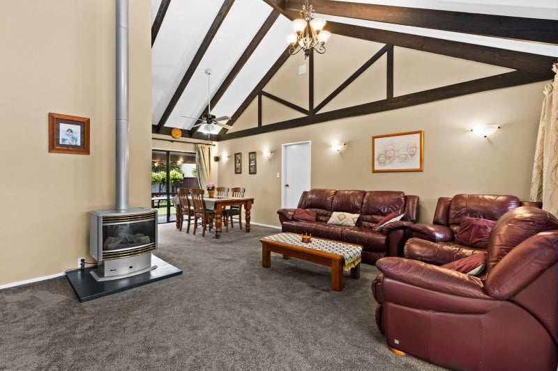 38 Allens Lane, Clive, Clive - Carousel 2