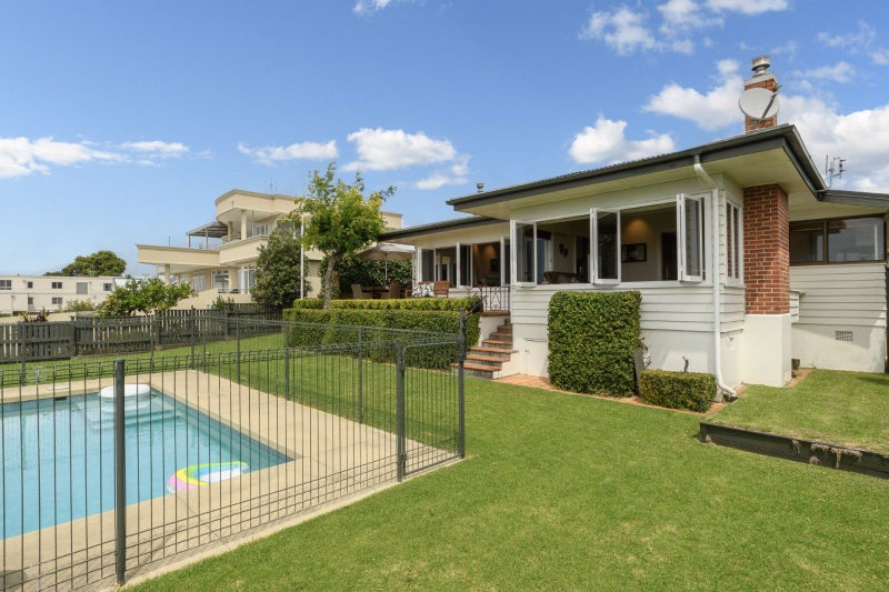 440 Otumoetai Road, Otumoetai, Tauranga - Carousel 25