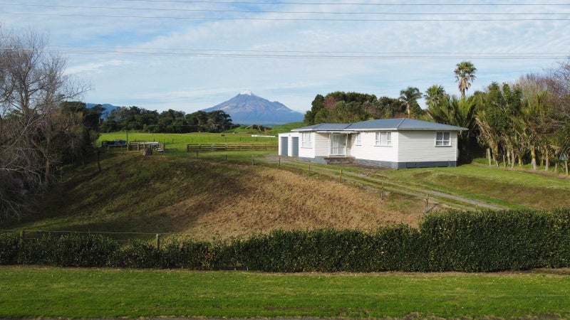 6314 South Road, Opunake - Carousel 28