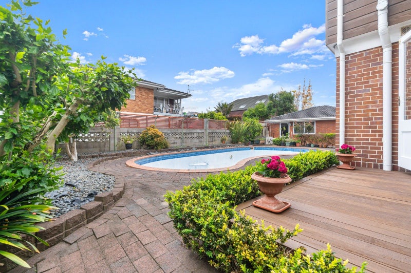 91 St Vincent Avenue, Remuera, Auckland - Carousel 2