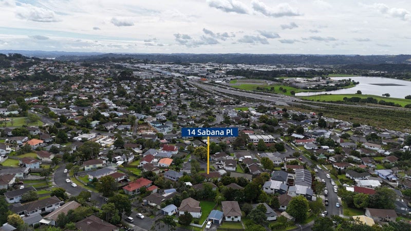 14 Sabana Place, Unsworth Heights, Auckland - Carousel 3