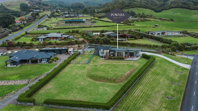 1 Ekuarangi Place, Kaitake, New Plymouth - Carousel 28