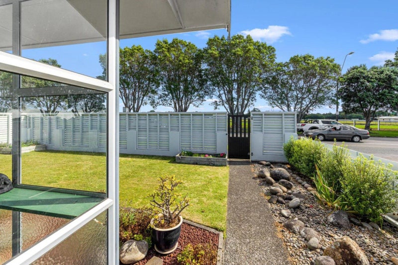 133 Coronation Avenue, Welbourn, New Plymouth, Taranaki - Carousel 2