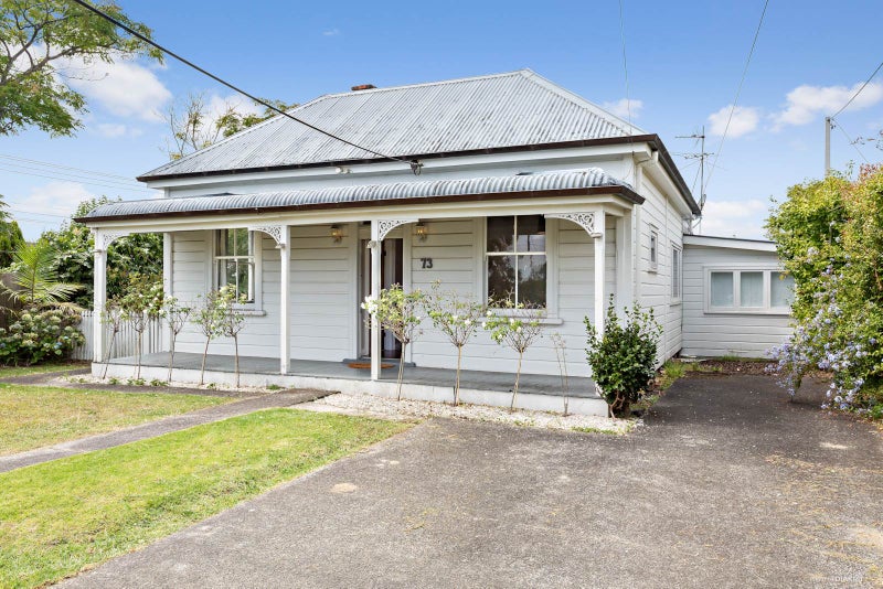73 Stanley Road, Glenfield, Auckland - Carousel 1