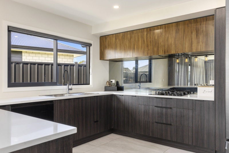 32 Tawhai Crescent, Wharewaka, Taupo - Carousel 2