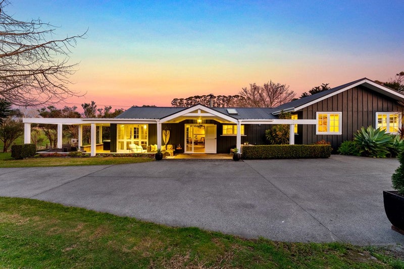 86B Wymer Road, Waiuku - Carousel 1