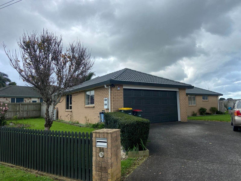 14 Morewa Place, Takanini, Auckland - Carousel 1