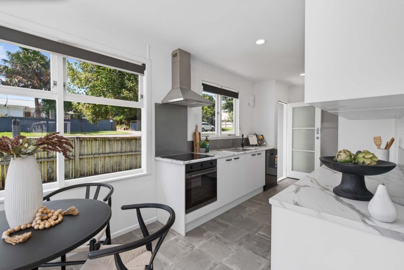 10A Malyon Street, Te Puke, Te Puke - Carousel 2