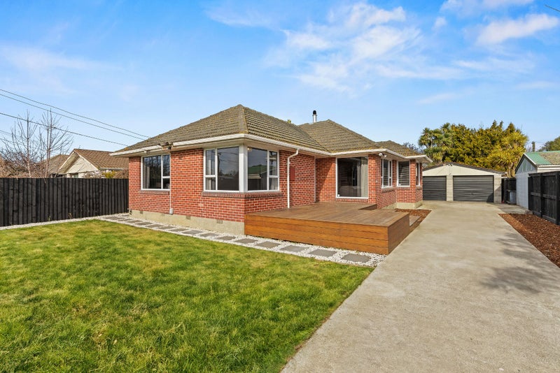 4 Erin Crescent, Mairehau, Christchurch - Carousel 1